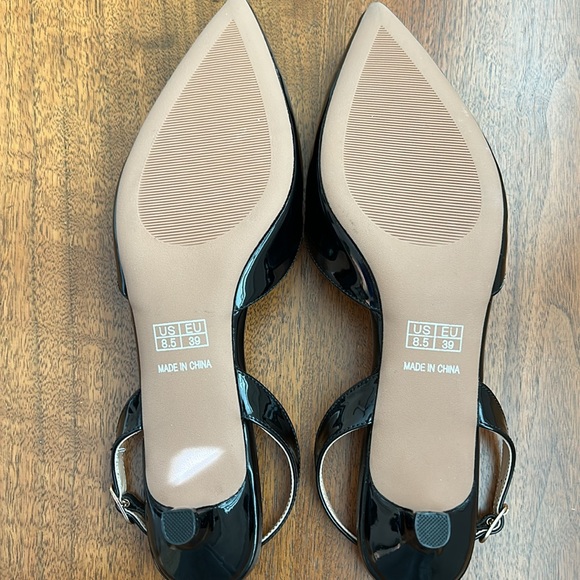 NEW Numaleo Women’s 1.5” Kitten Heel Bkack Patent Leather - Picture 6 of 7